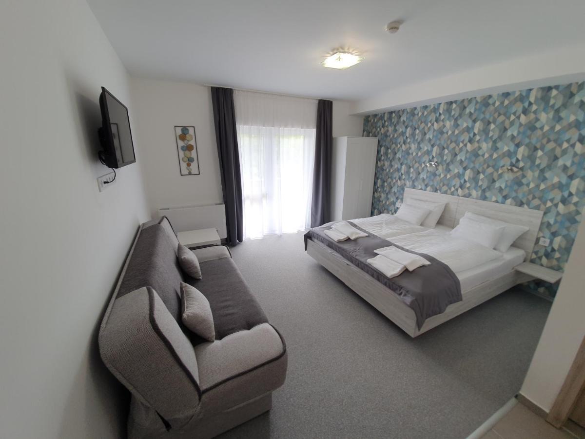 Harmonia Panzio Apartment Bogacs Ngoại thất bức ảnh