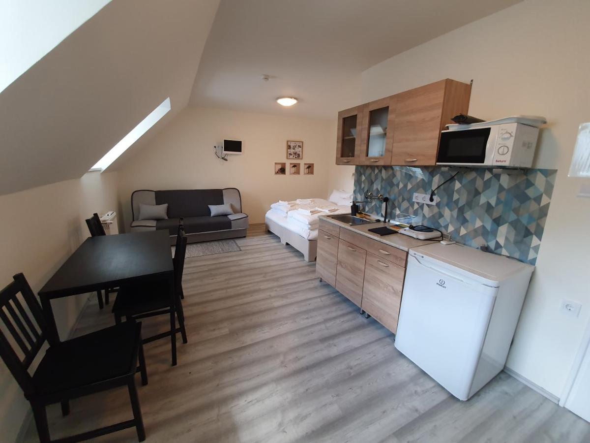 Harmonia Panzio Apartment Bogacs Ngoại thất bức ảnh